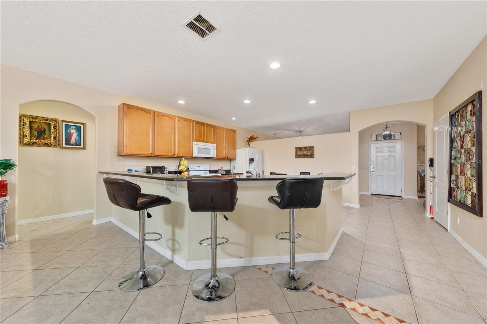 Image 19 of 43 For 3012 Villa Preciosa Drive