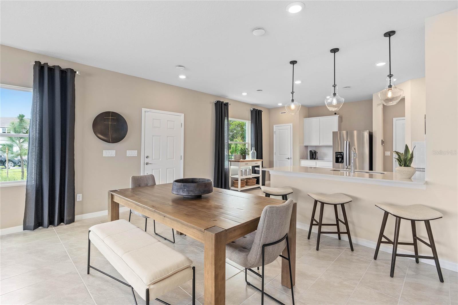 Image 10 of 27 For 405 Meadowland Point