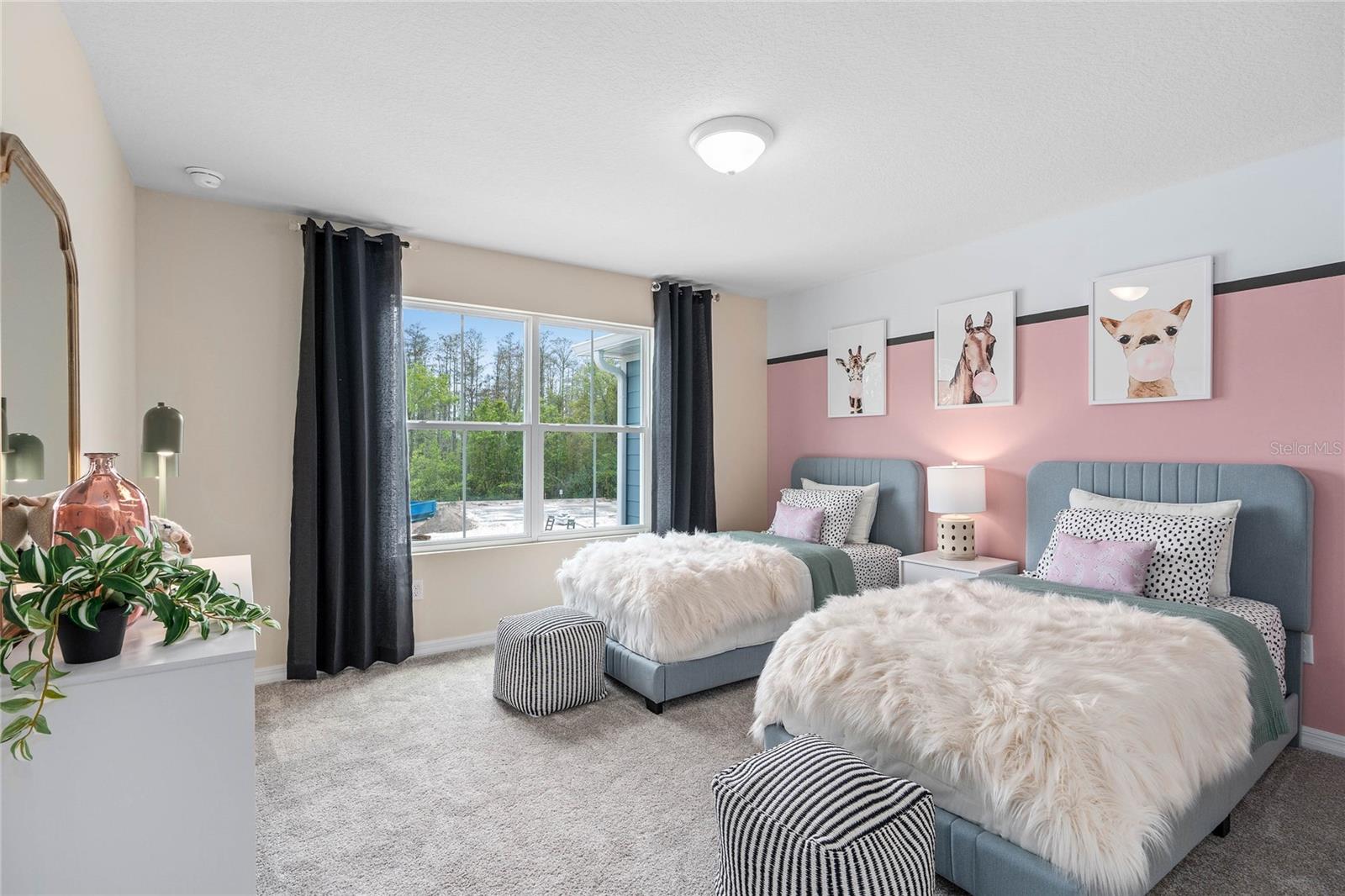 Image 23 of 27 For 405 Meadowland Point
