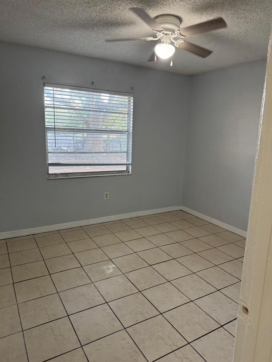 Image 8 of 9 For 1713 Birchwood Circle 1