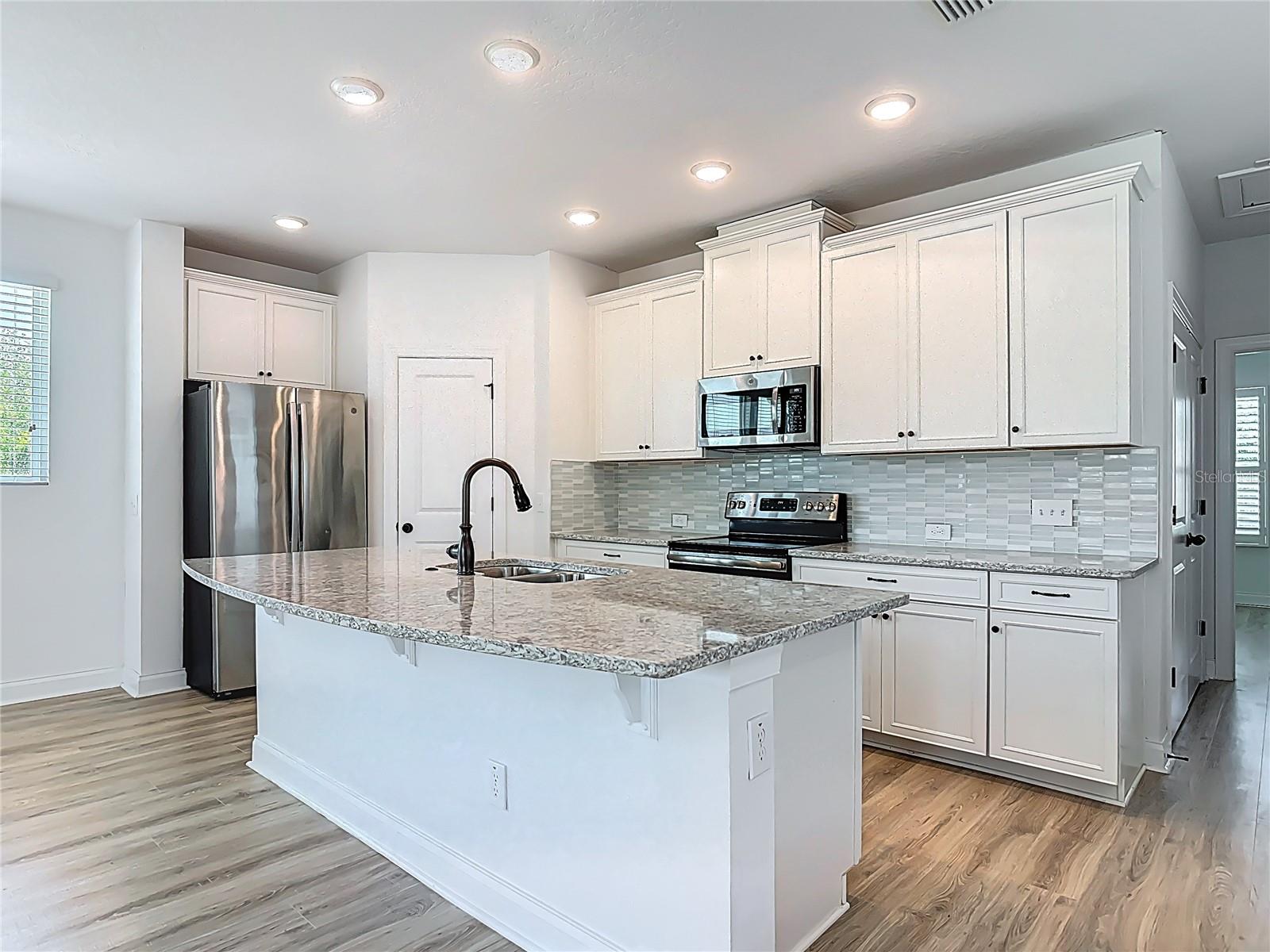 Image 7 of 44 For 4630 Socrates Way