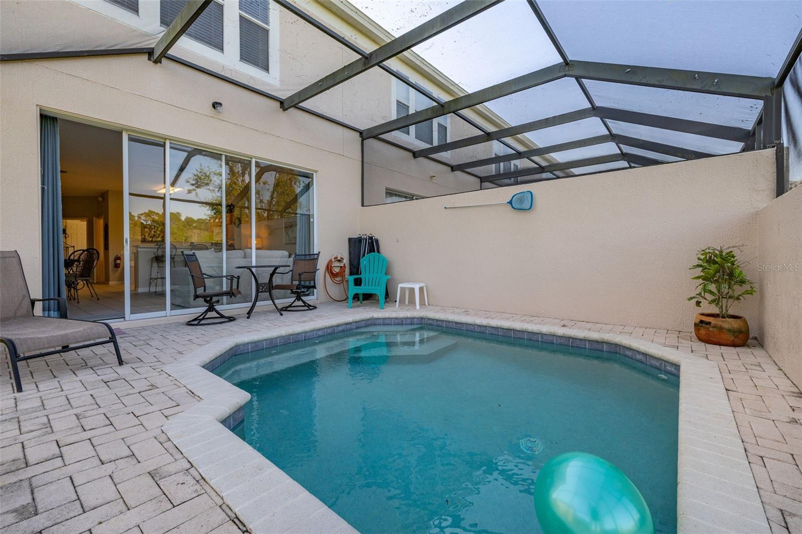 Image 46 of 100 For 2346 Silver Palm Drive