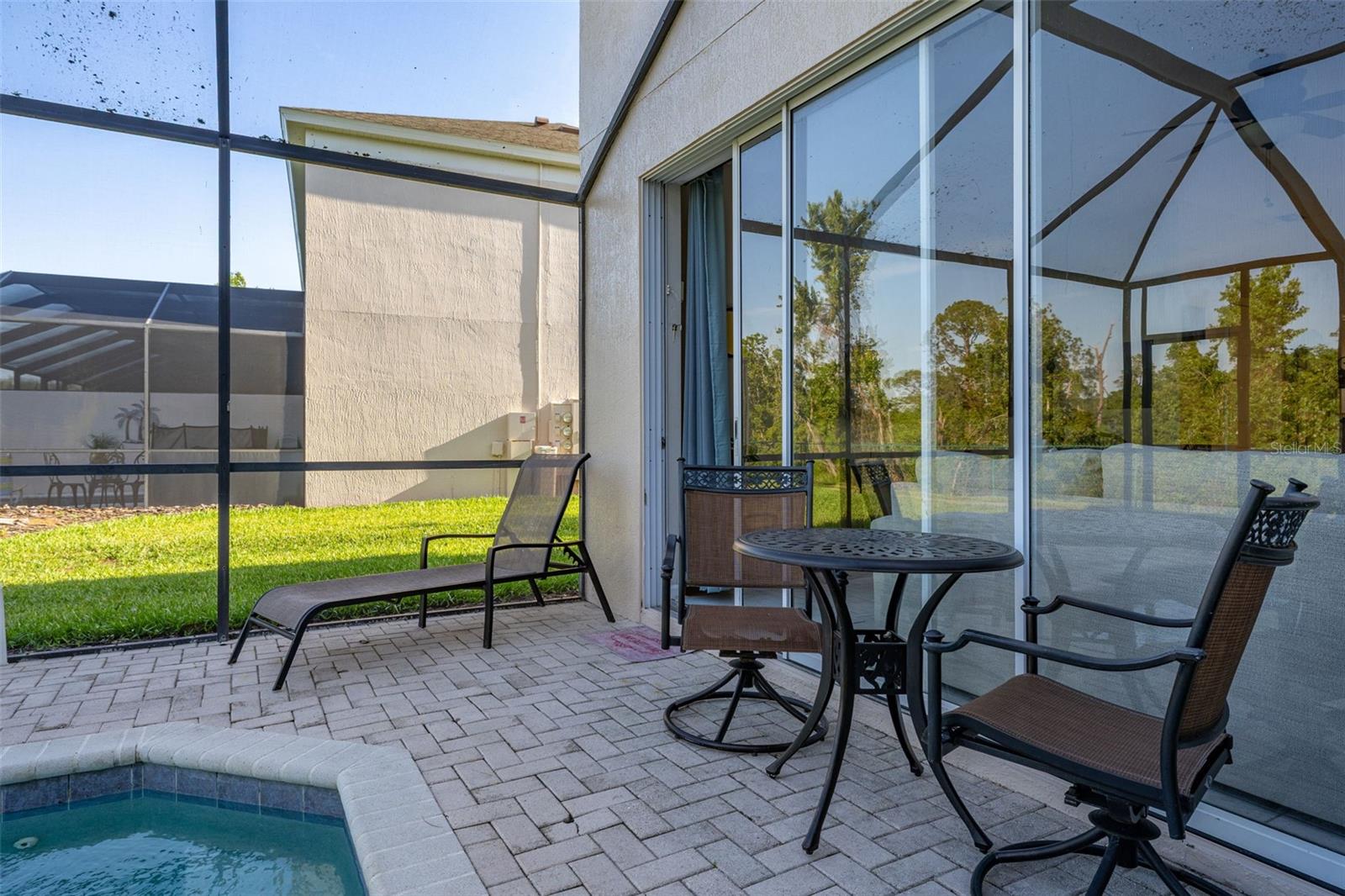 Image 47 of 100 For 2346 Silver Palm Drive