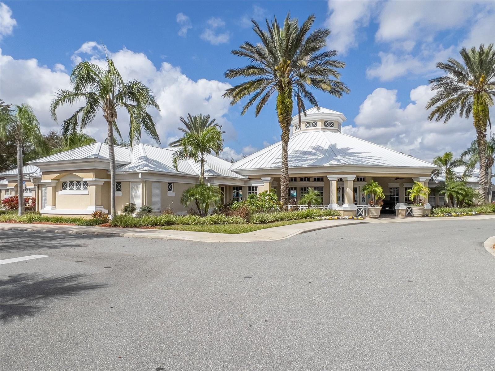 Image 86 of 100 For 2346 Silver Palm Drive