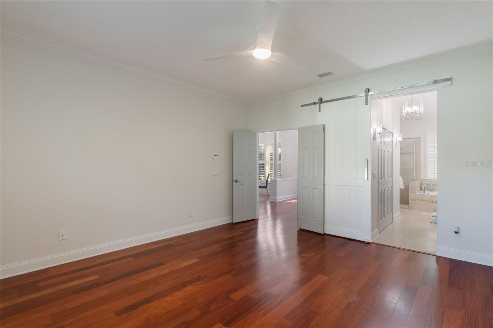 Image 20 of 47 For 920 Cool Springs Circle