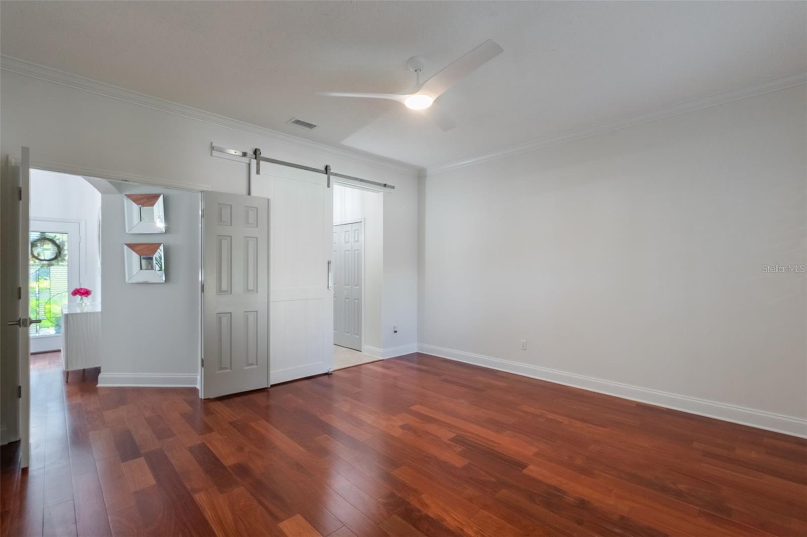 Image 21 of 47 For 920 Cool Springs Circle
