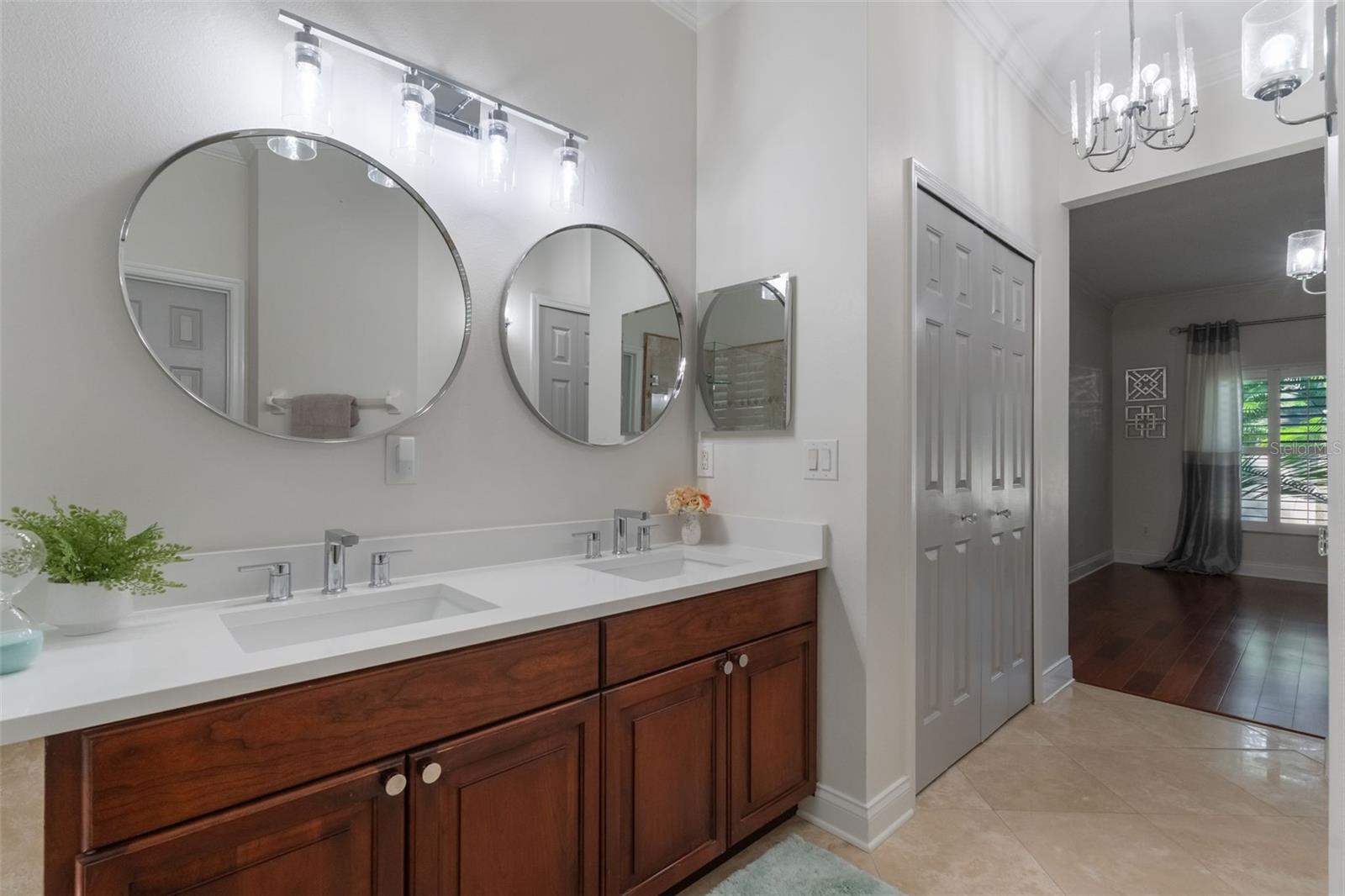 Image 26 of 47 For 920 Cool Springs Circle