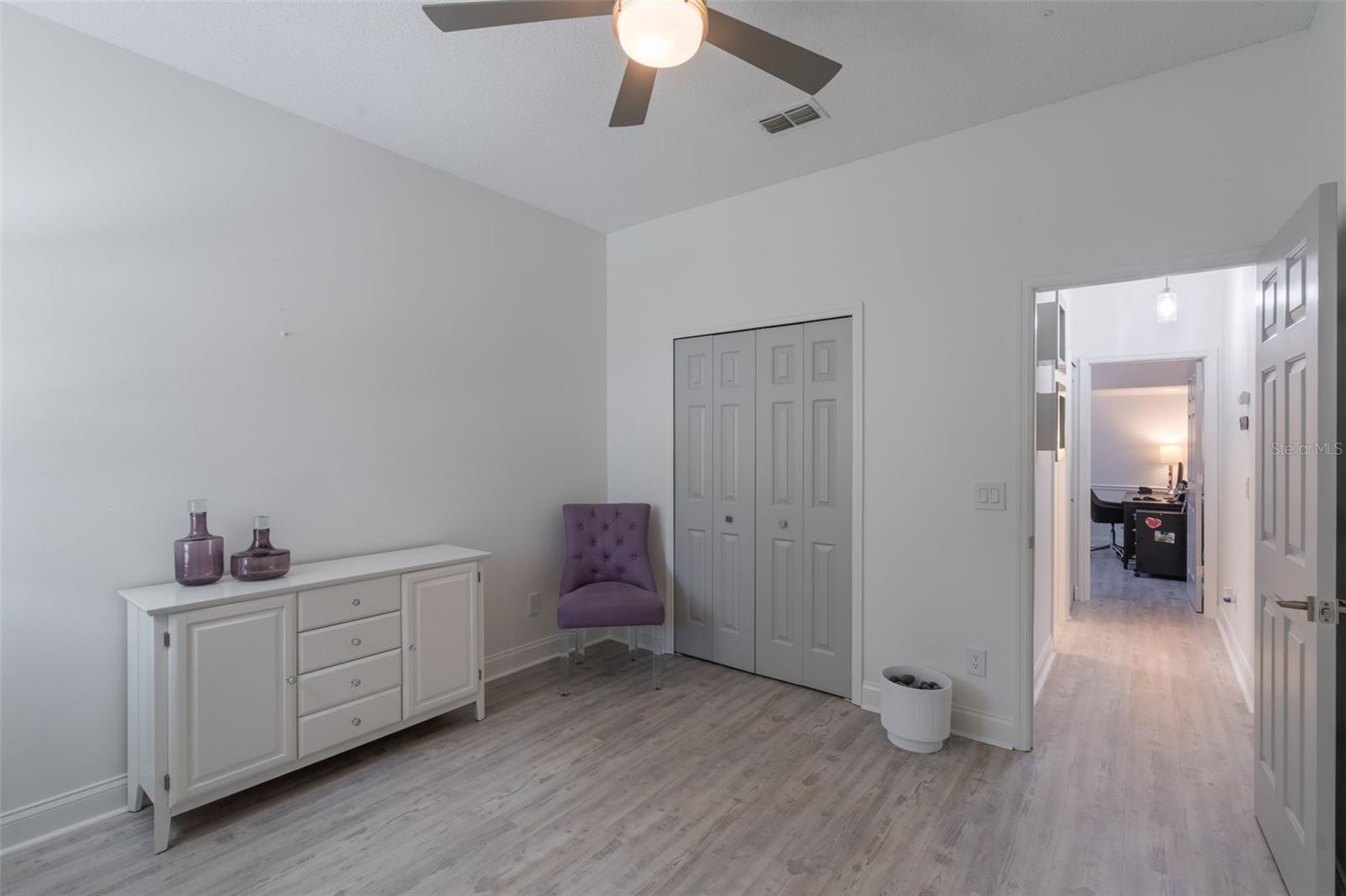 Image 28 of 47 For 920 Cool Springs Circle
