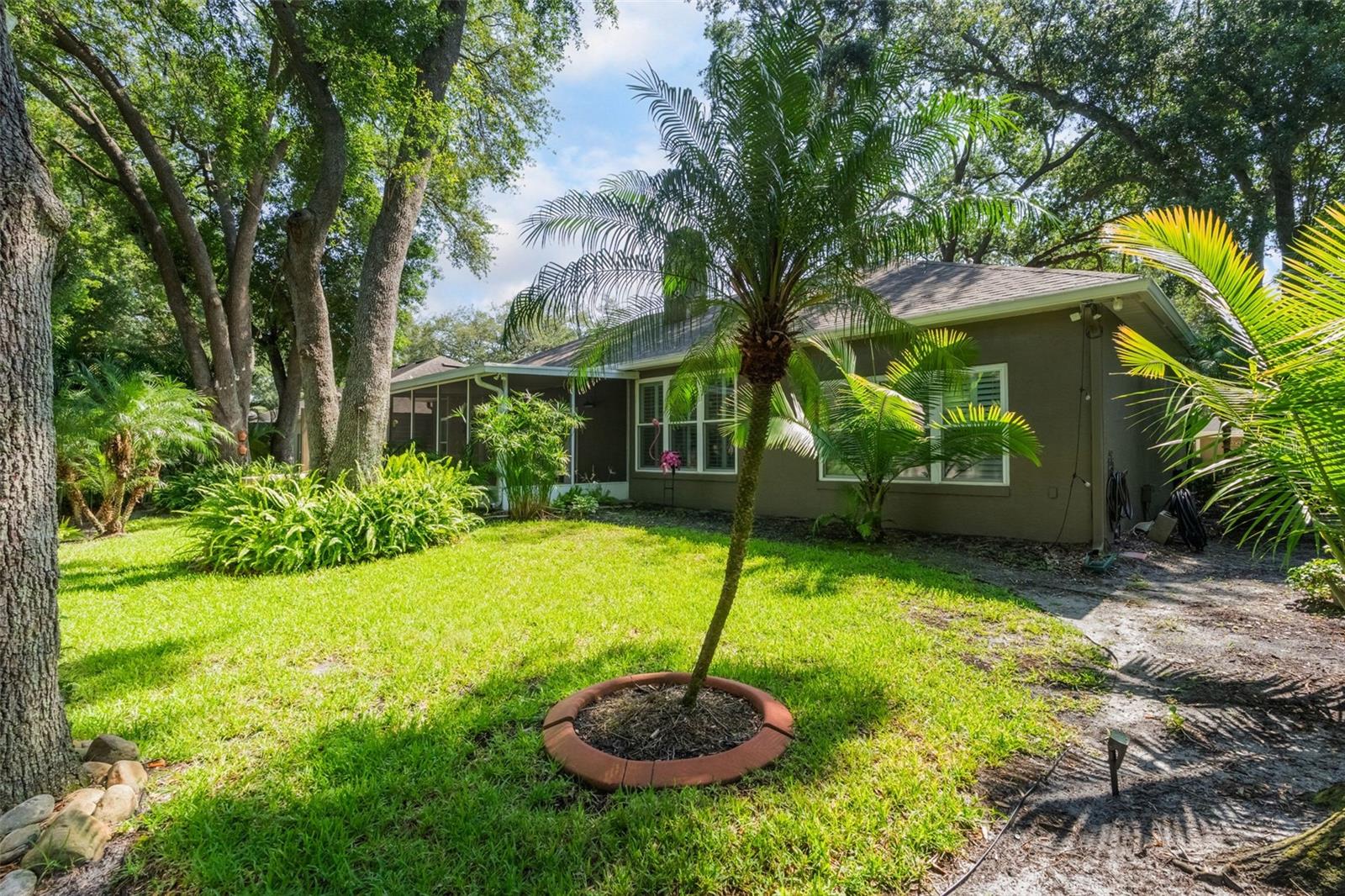 Image 37 of 47 For 920 Cool Springs Circle