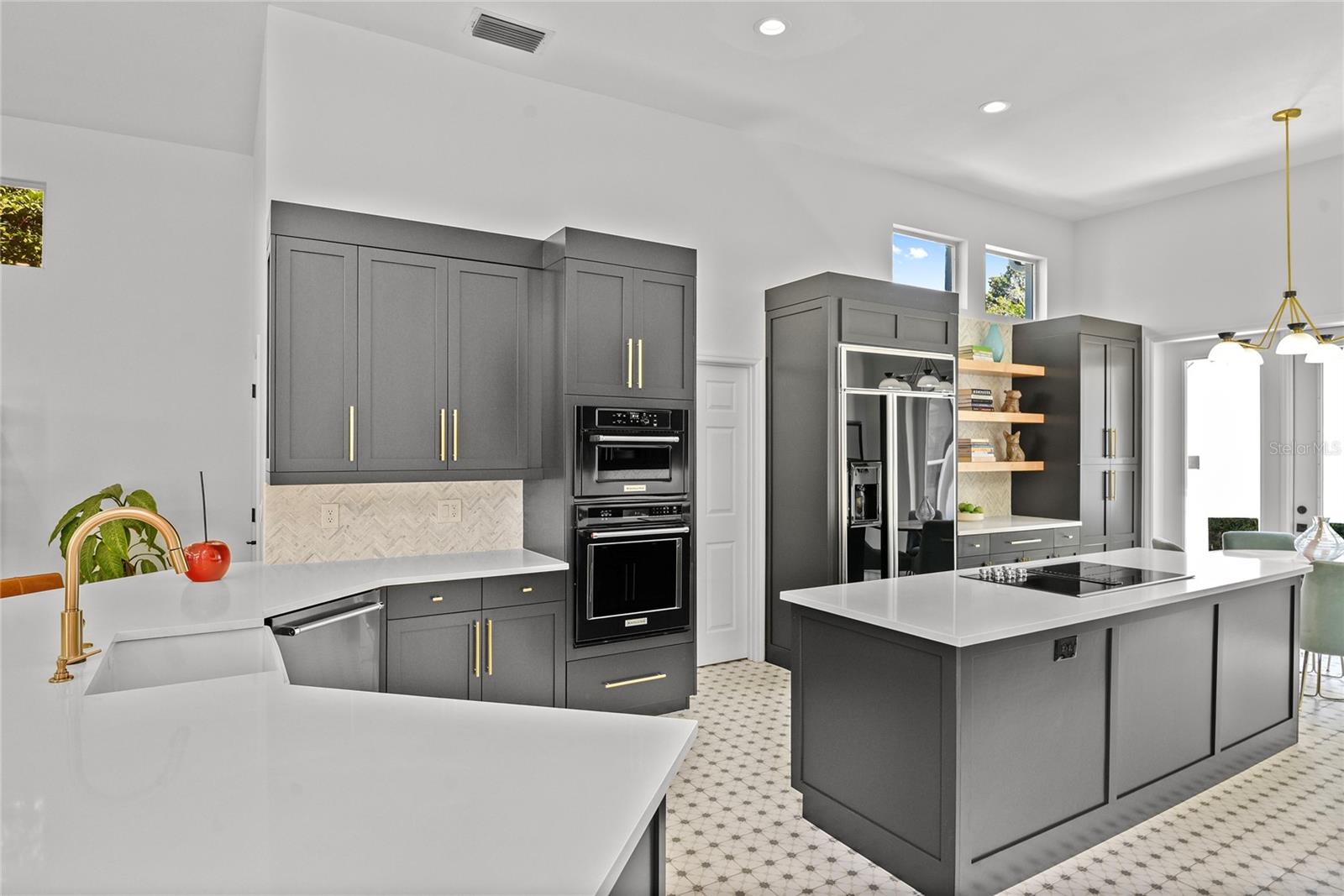 Image 13 of 50 For 960 Brightwater Circle