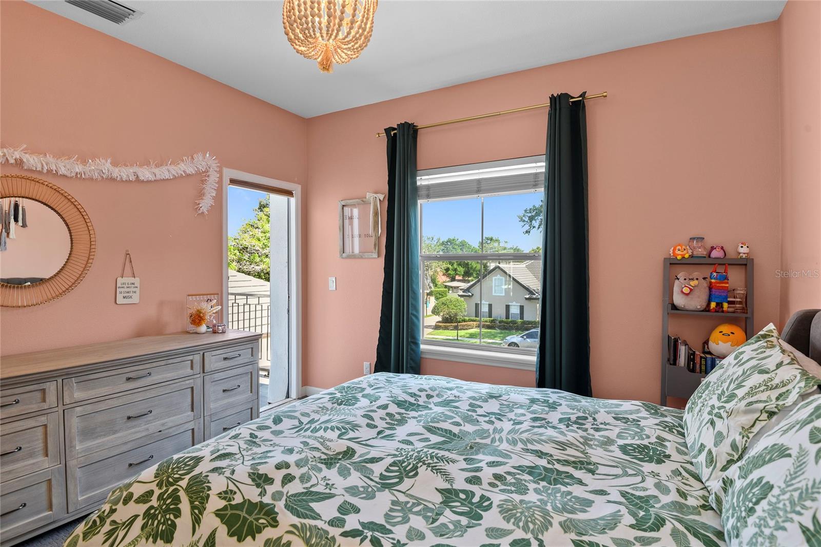 Image 39 of 50 For 960 Brightwater Circle