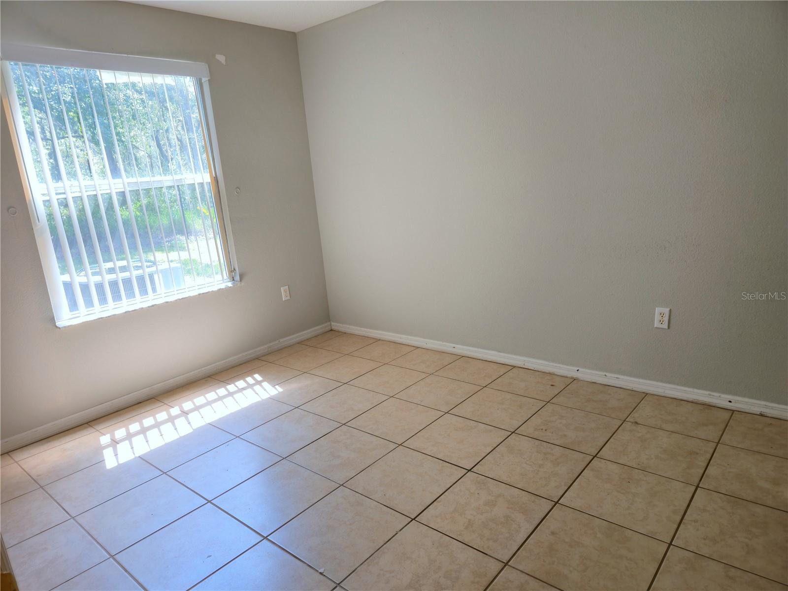 Image 15 of 29 For 3157 Britannia Boulevard B