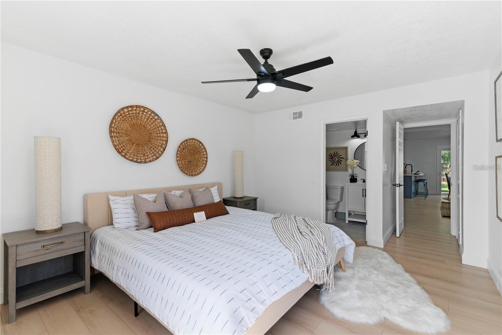 Image 13 of 31 For 9987 Triple Crown Circle