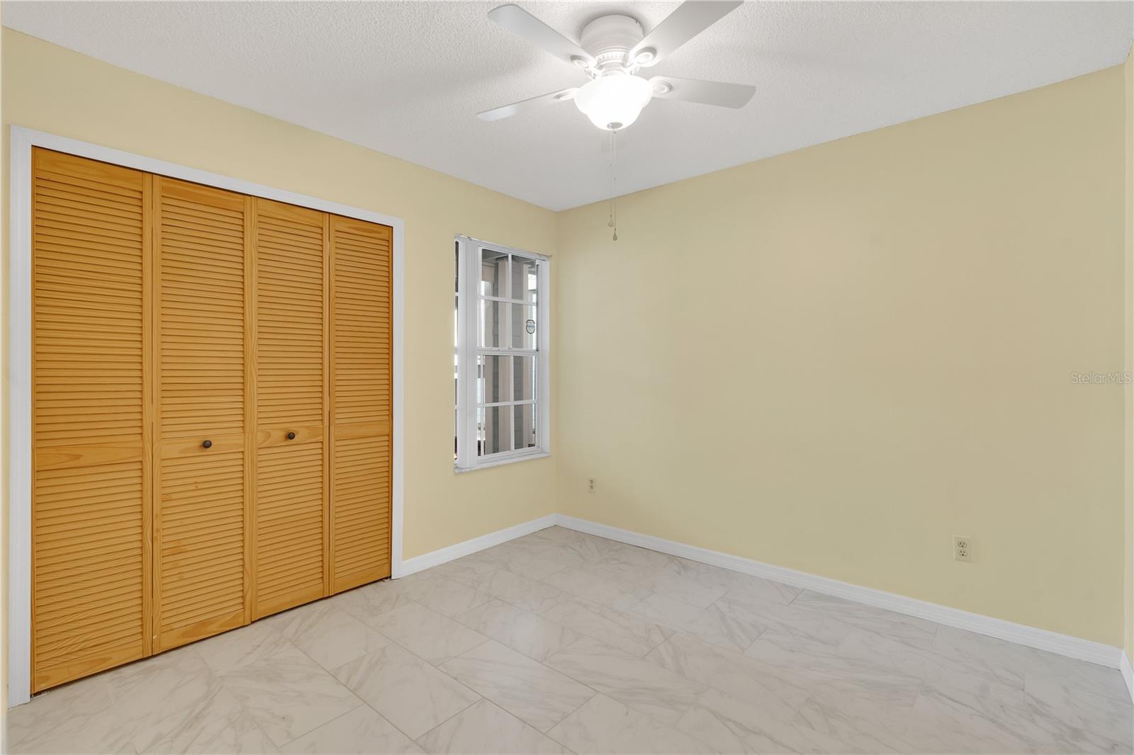 Image 12 of 34 For 2020 Royal Bay Boulevard 91