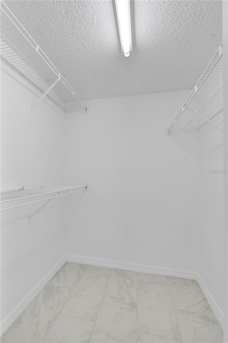 Image 18 of 34 For 2020 Royal Bay Boulevard 91