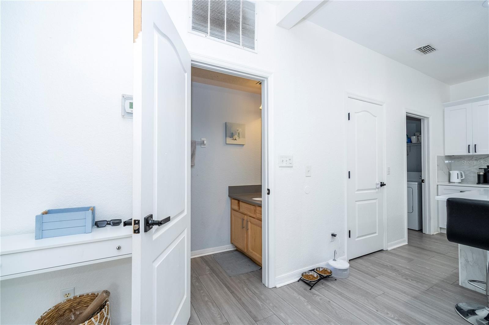 Image 25 of 69 For 17614 Woodcrest Way