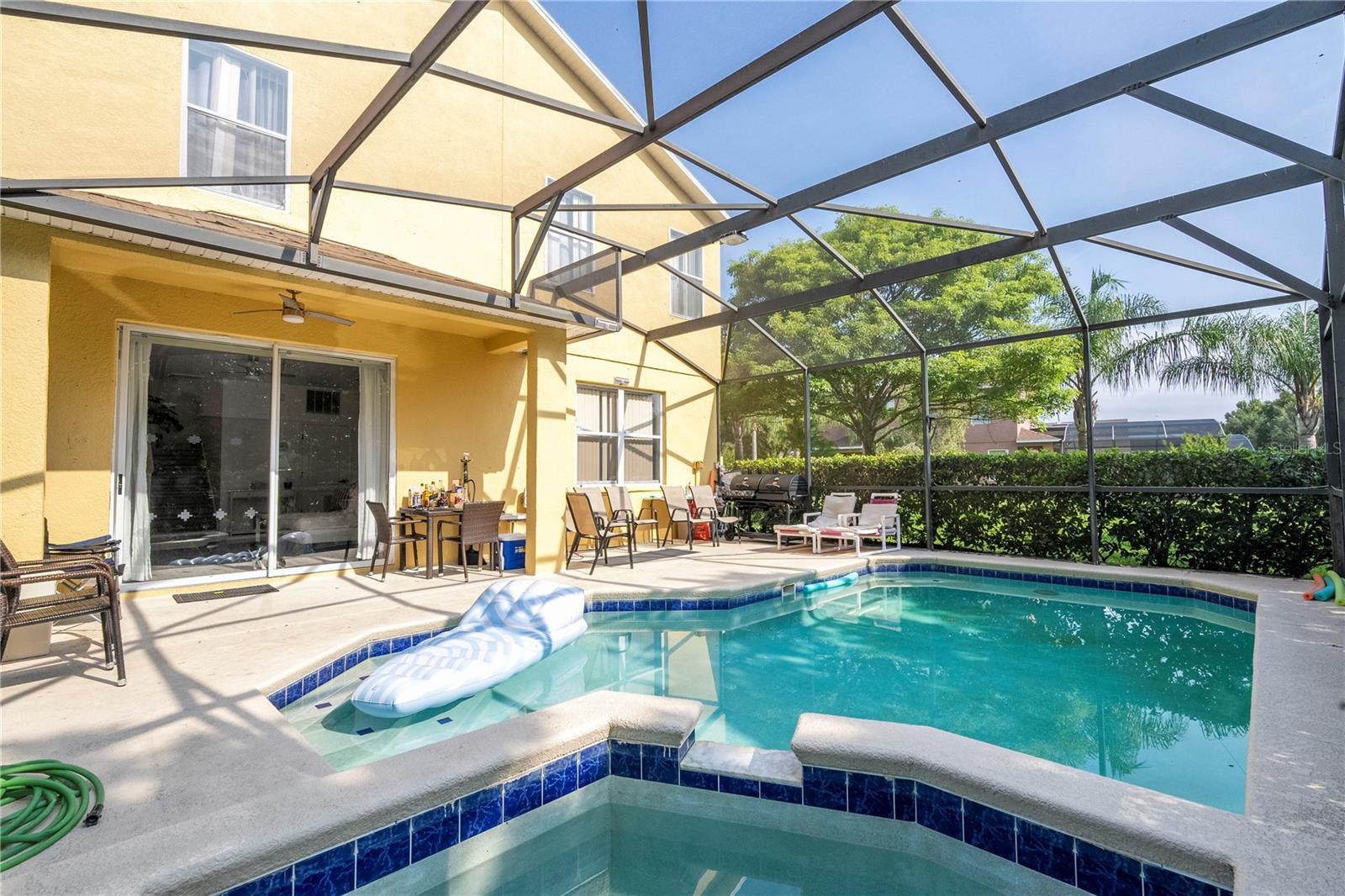Image 33 of 69 For 17614 Woodcrest Way