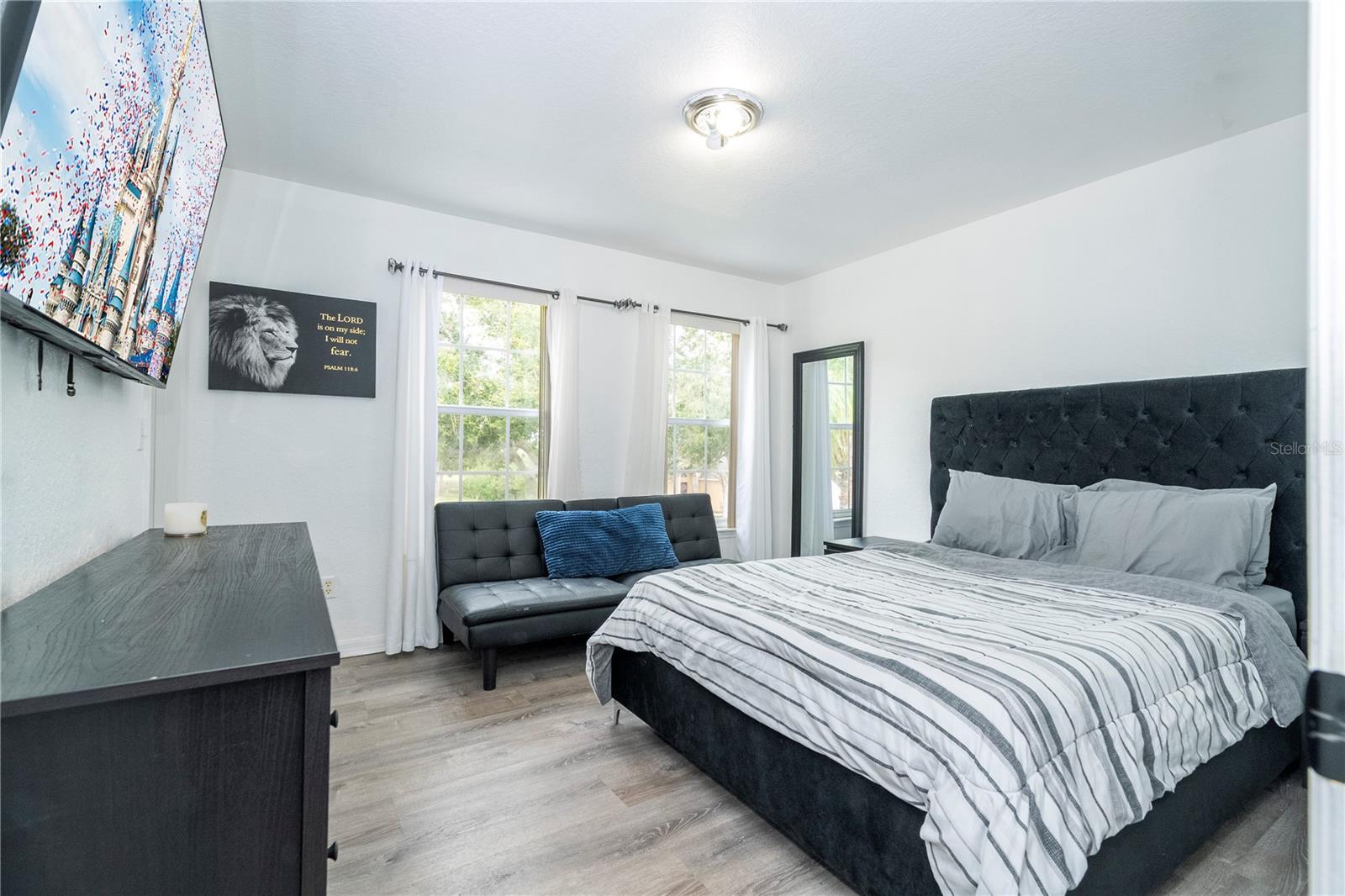Image 57 of 69 For 17614 Woodcrest Way