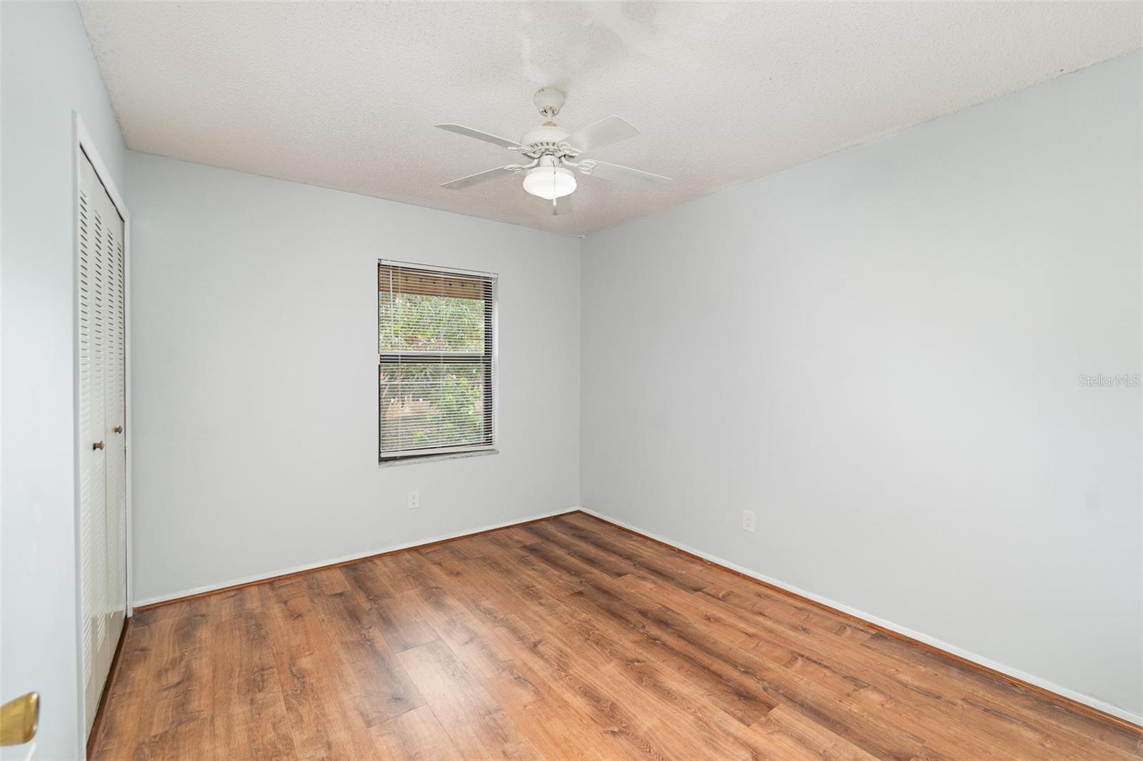Image 12 of 26 For 450 Buena Vista Avenue