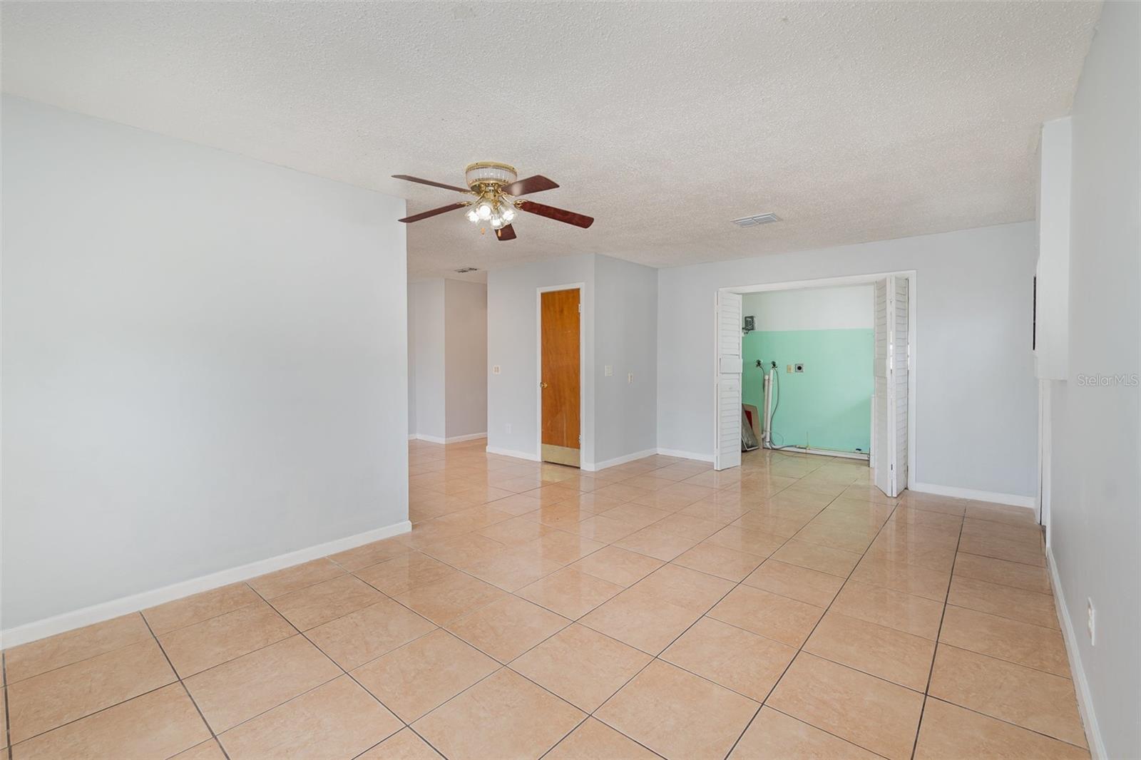 Image 19 of 26 For 450 Buena Vista Avenue