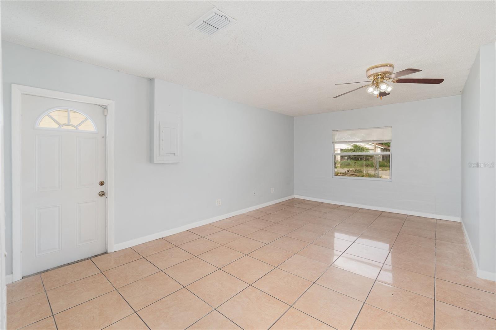 Image 20 of 26 For 450 Buena Vista Avenue