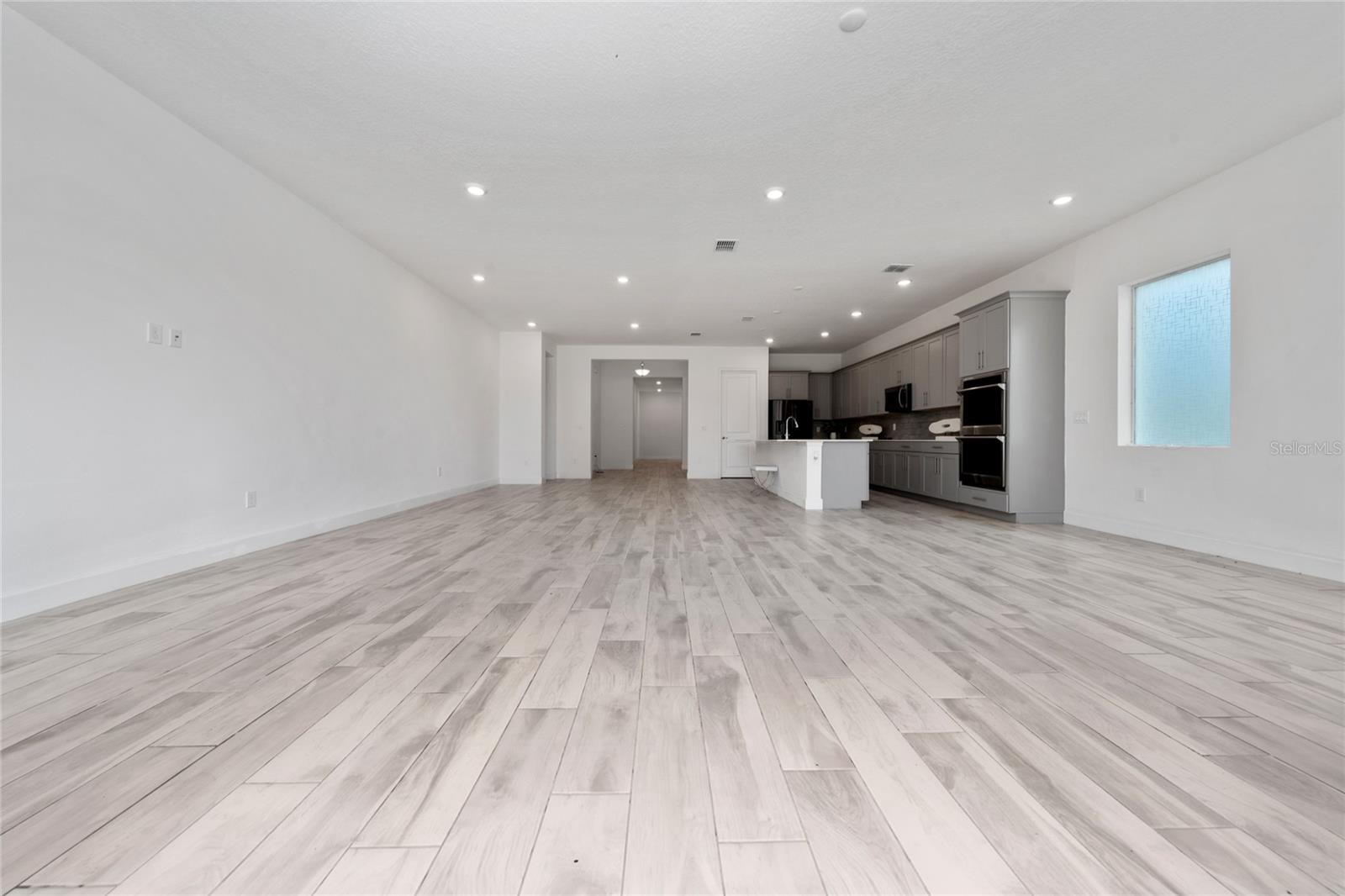 Image 12 of 37 For 7687 Bowery Drive