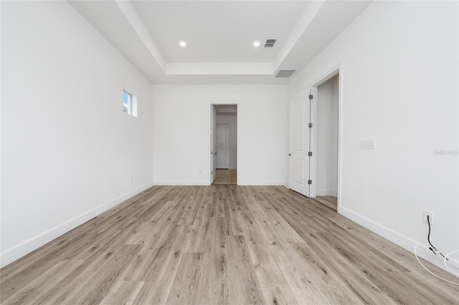 Image 14 of 37 For 7687 Bowery Drive