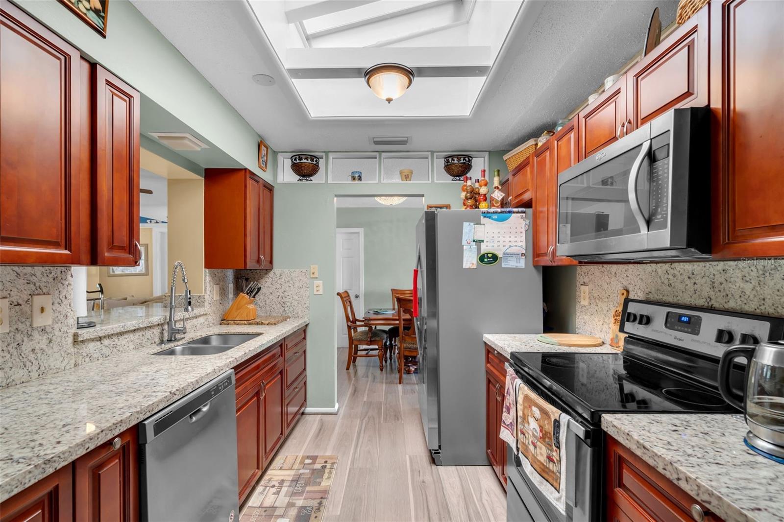 Image 14 of 43 For 7500 66th Terrace