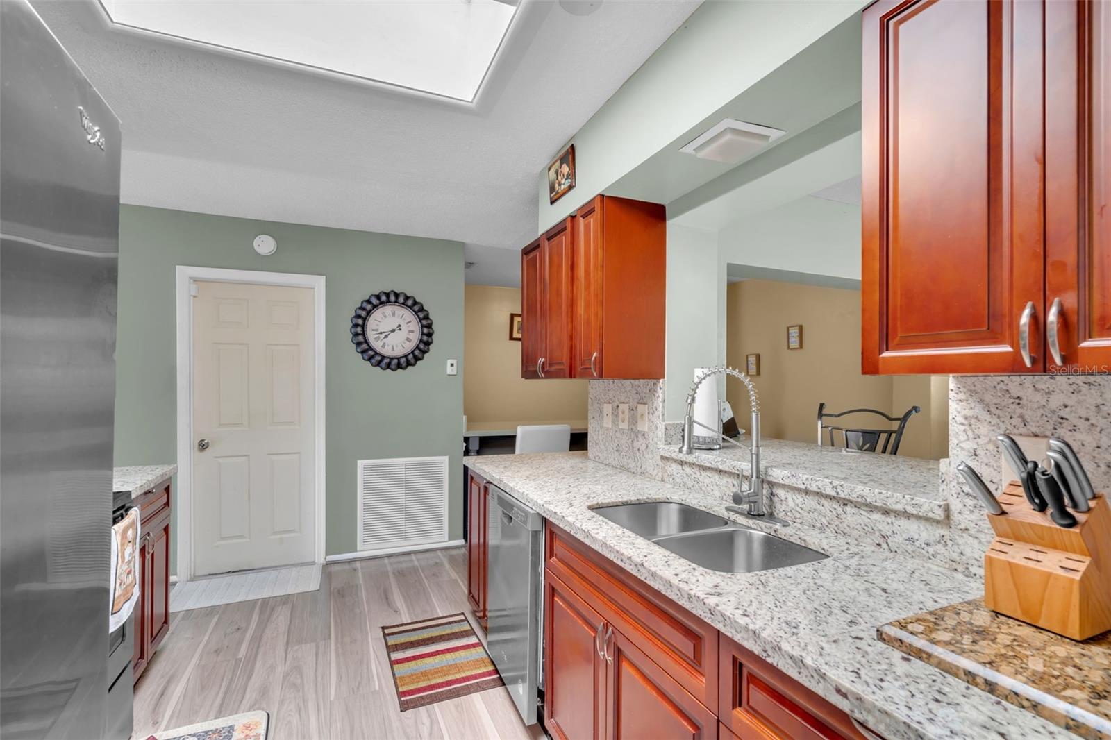 Image 15 of 43 For 7500 66th Terrace