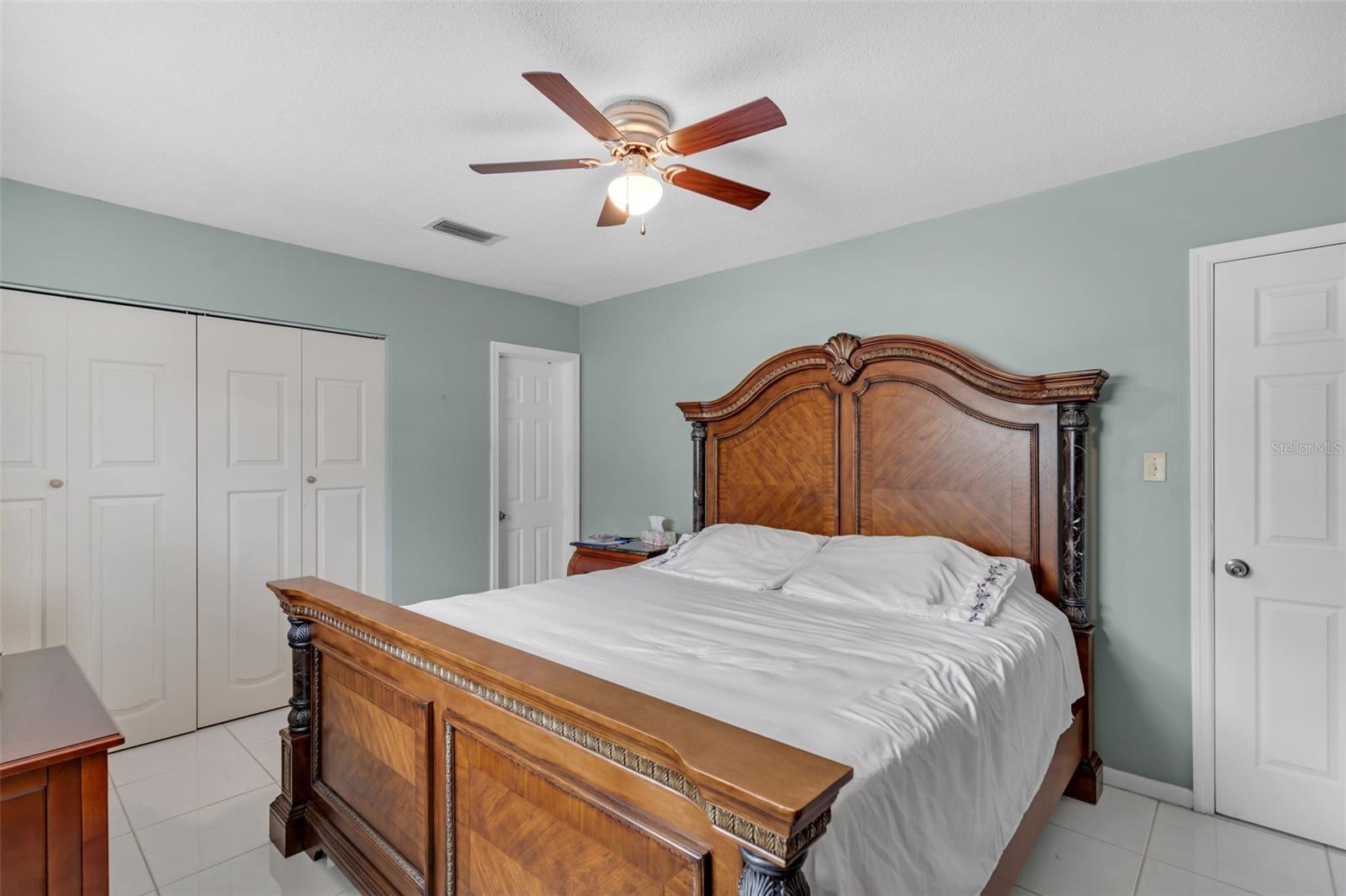 Image 17 of 43 For 7500 66th Terrace