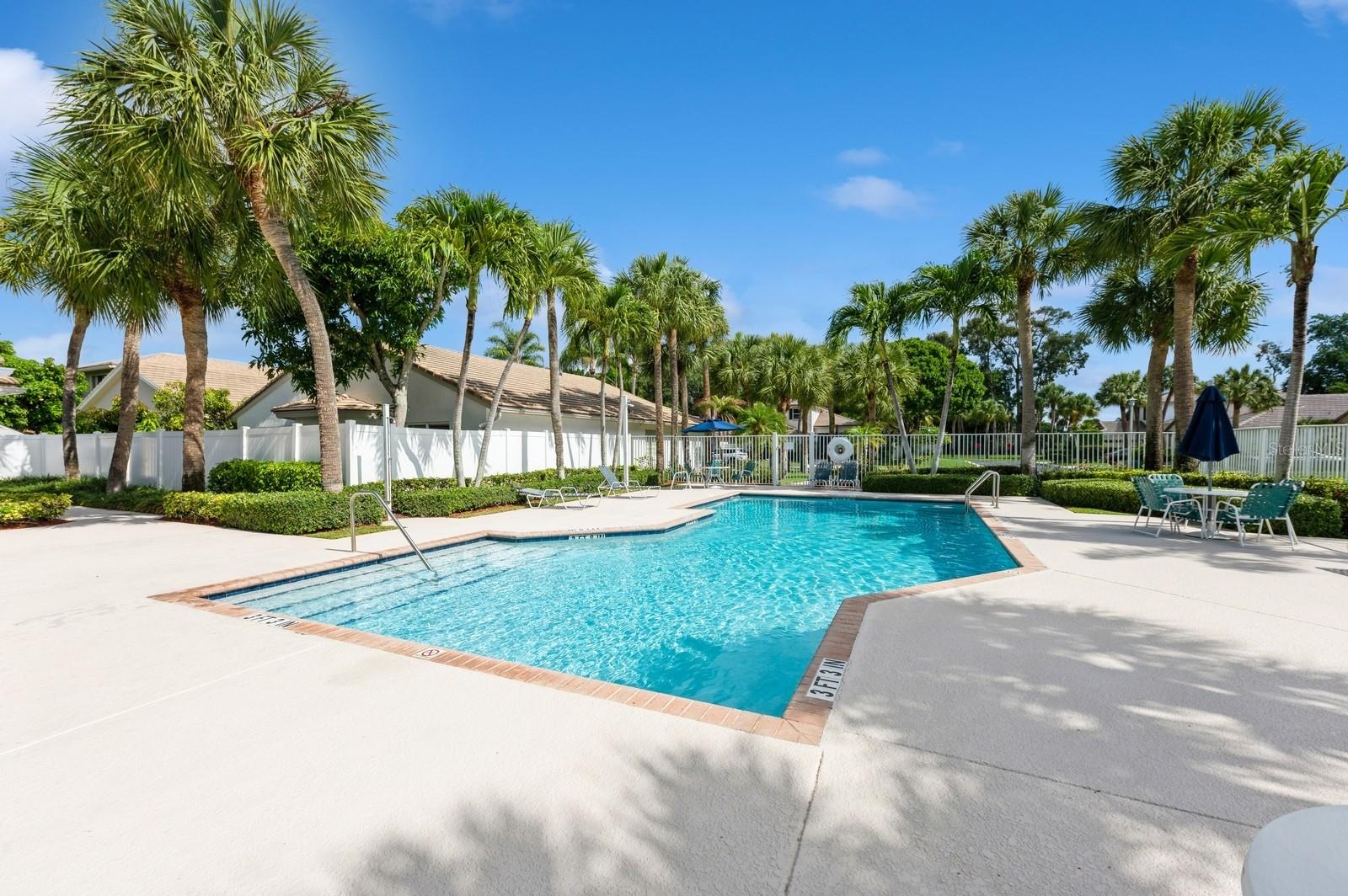 Image 41 of 41 For 7886 Manor Forest Boulevard