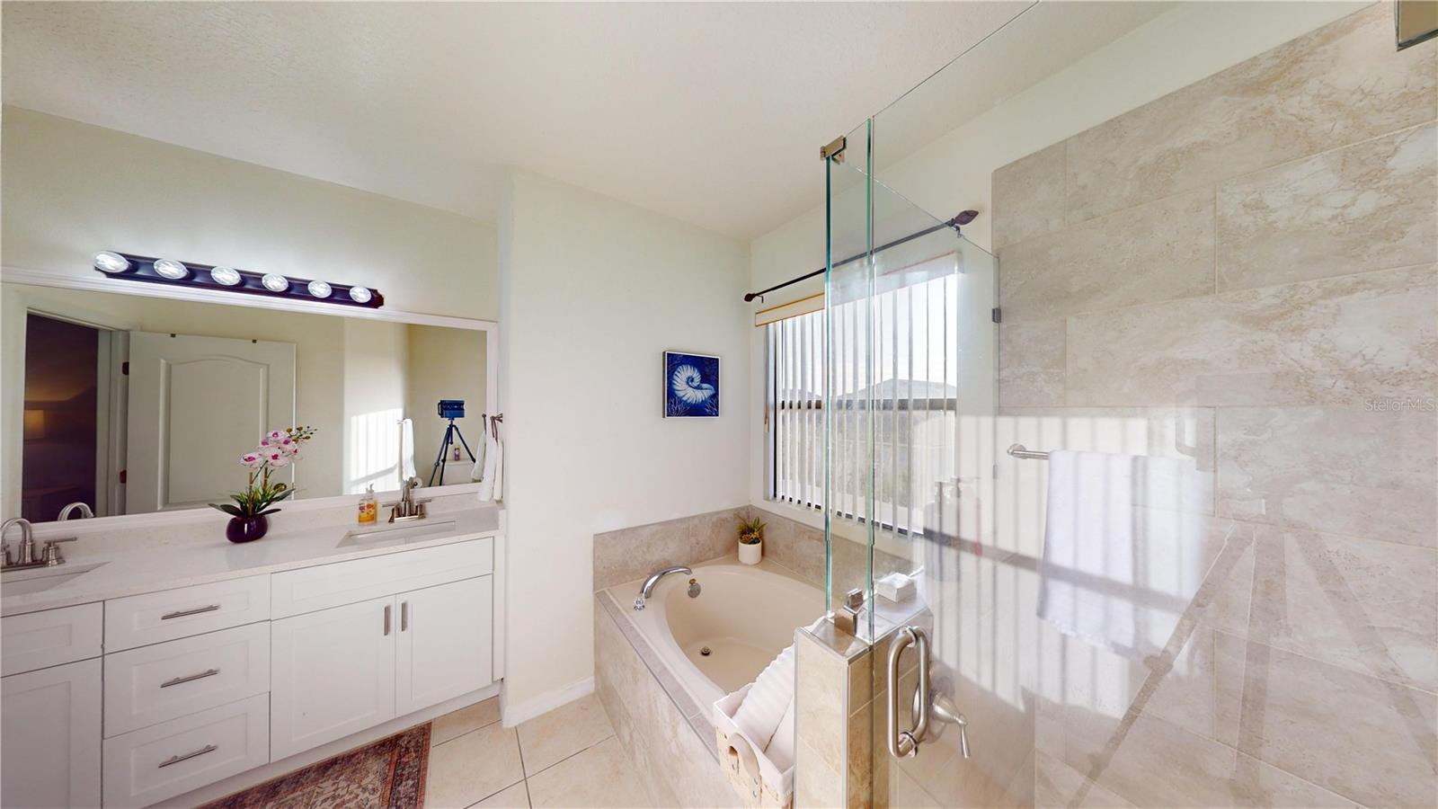 Image 40 of 58 For 3044 Camino Real Drive S