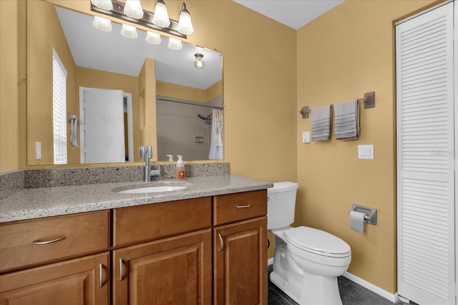 Image 18 of 27 For 2344 Whispering Maple Dr.