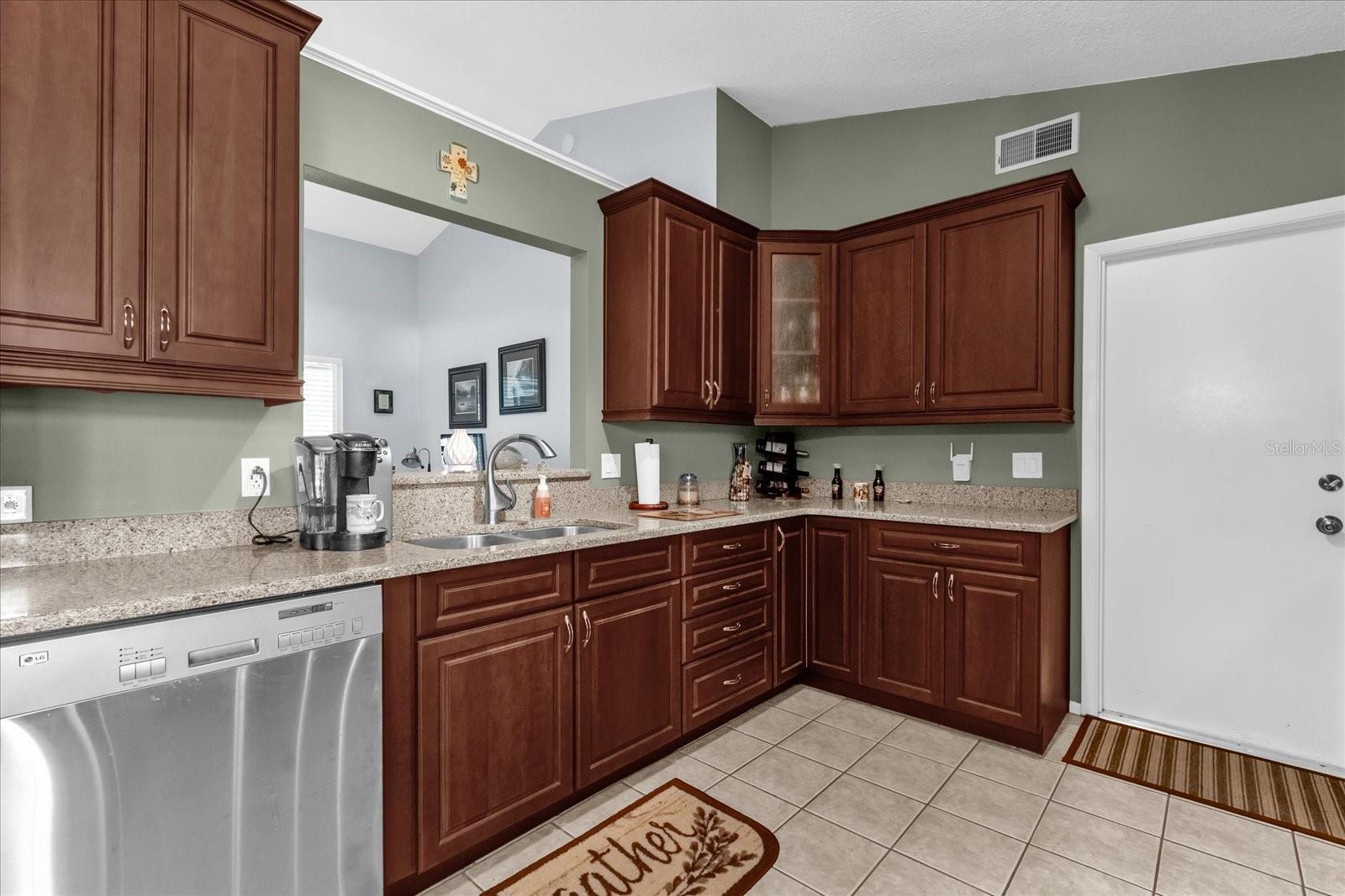Image 7 of 27 For 2344 Whispering Maple Dr.