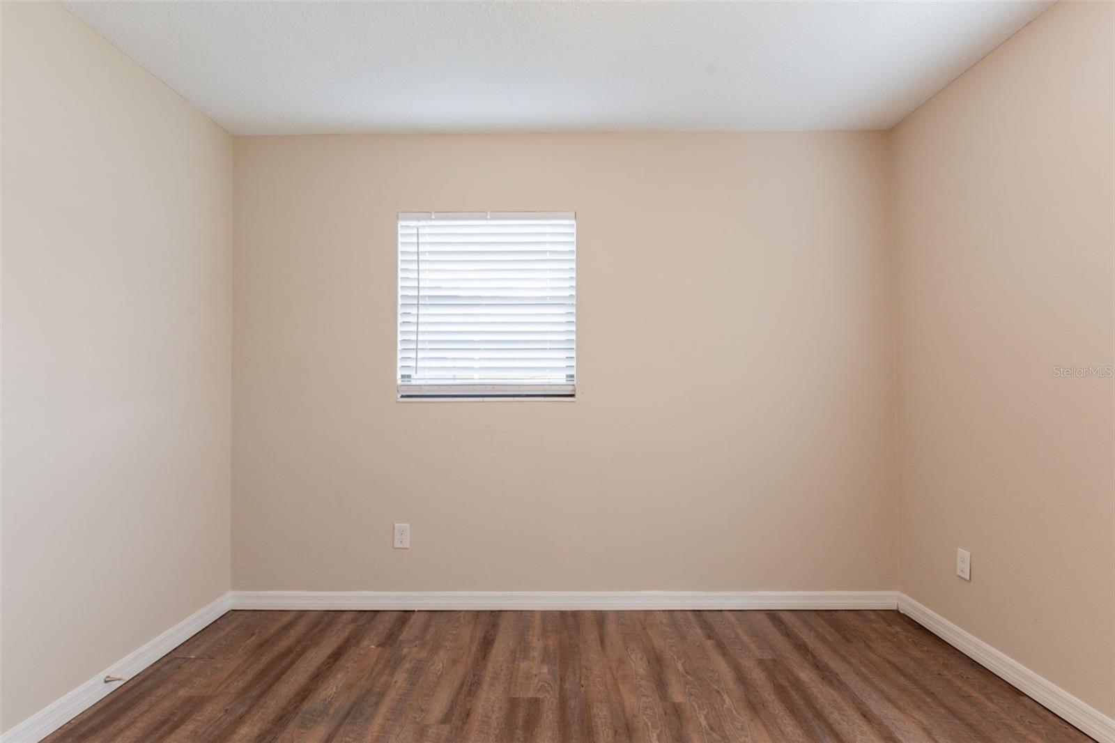 Image 11 of 29 For 4267 Kirkland Boulevard