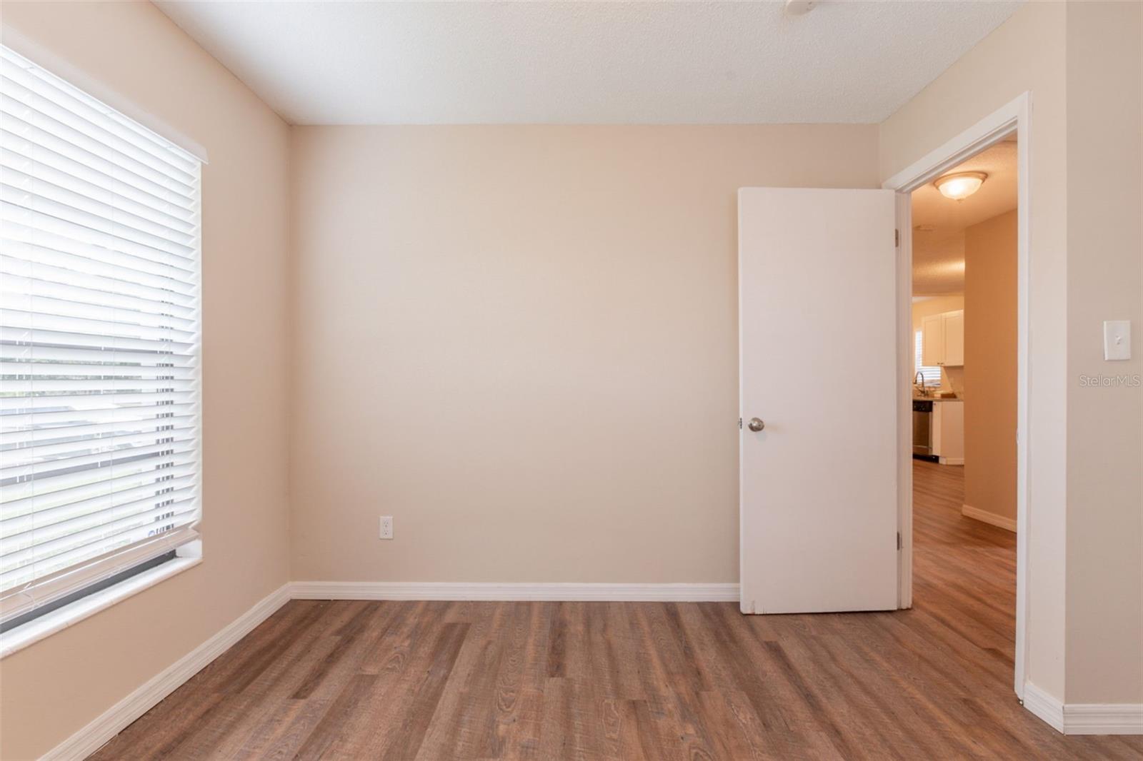 Image 13 of 29 For 4267 Kirkland Boulevard