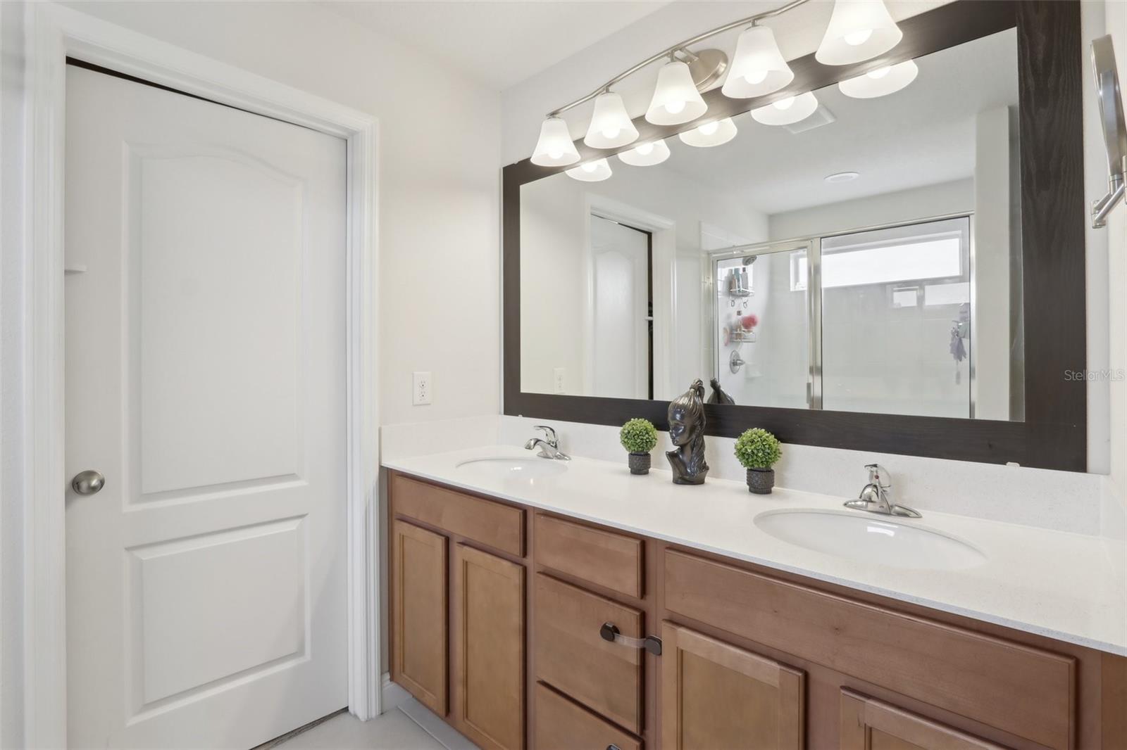 Image 31 of 42 For 1450 Chelsea Manor Circle