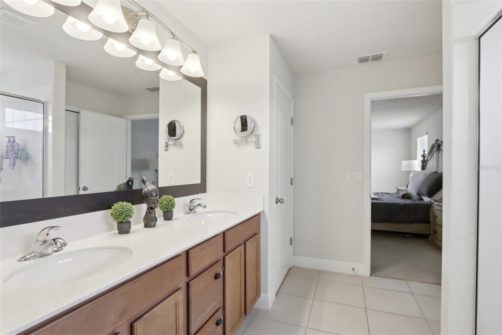 Image 32 of 42 For 1450 Chelsea Manor Circle