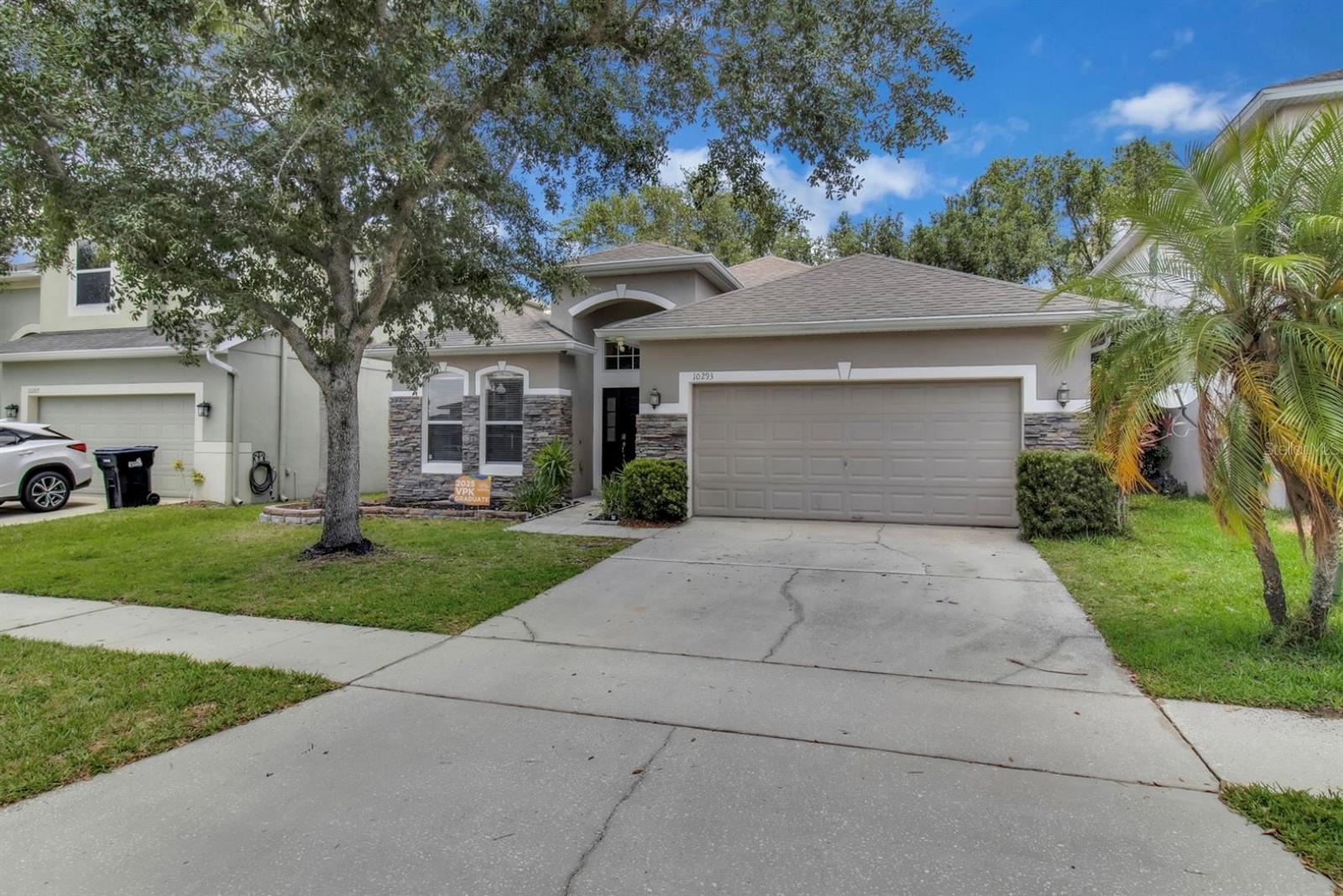 Image 3 of 32 For 10293 Cypress Knee Circle