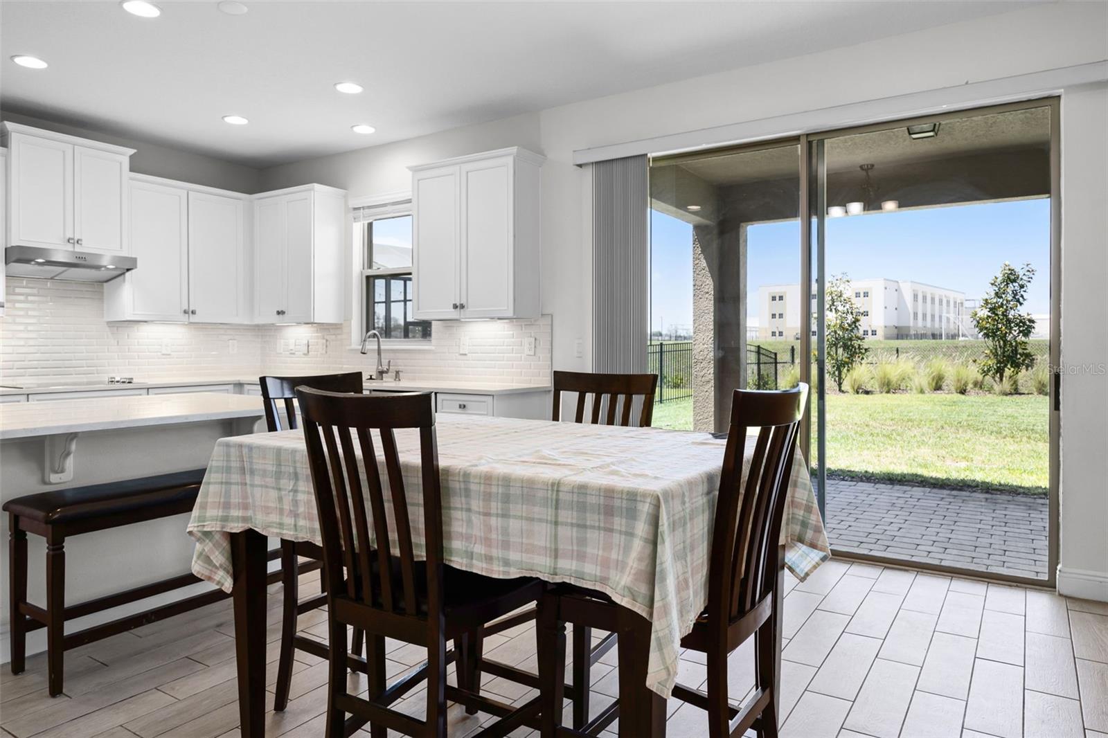 Image 13 of 69 For 18309 Oliver Twist Way