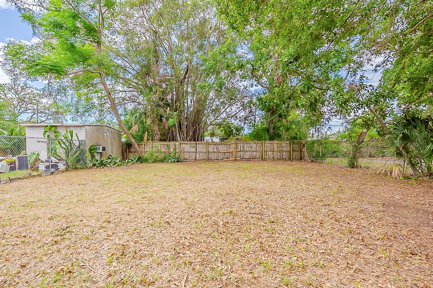 Image 22 of 24 For 3944 11th Avenue S