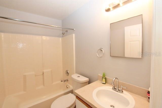 Image 20 of 28 For 1141 Seneca Falls Drive