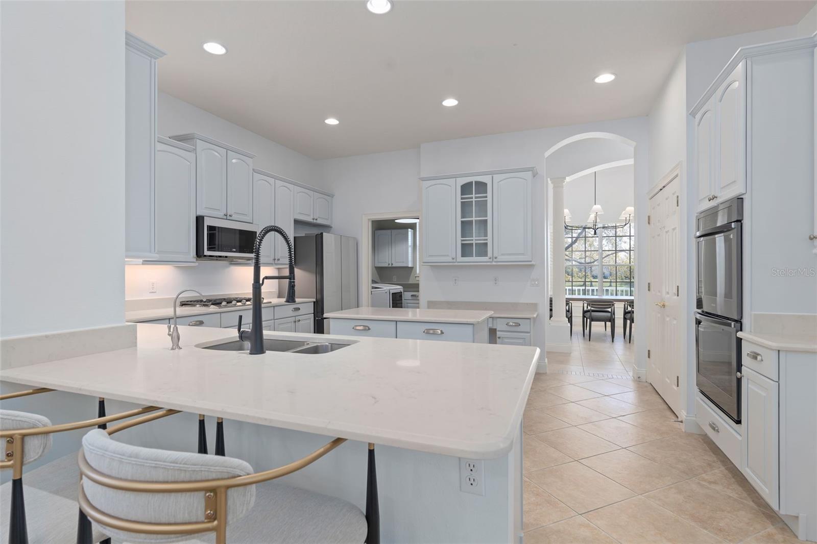 Image 13 of 47 For 11237 Camden Park Drive