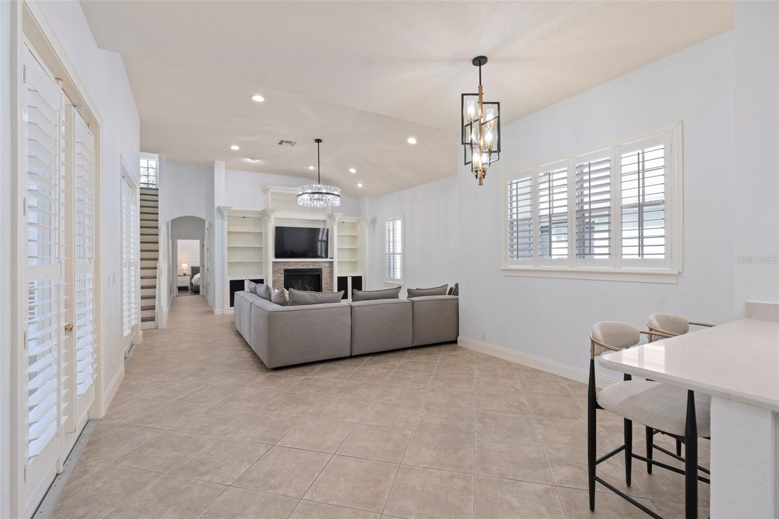 Image 16 of 47 For 11237 Camden Park Drive