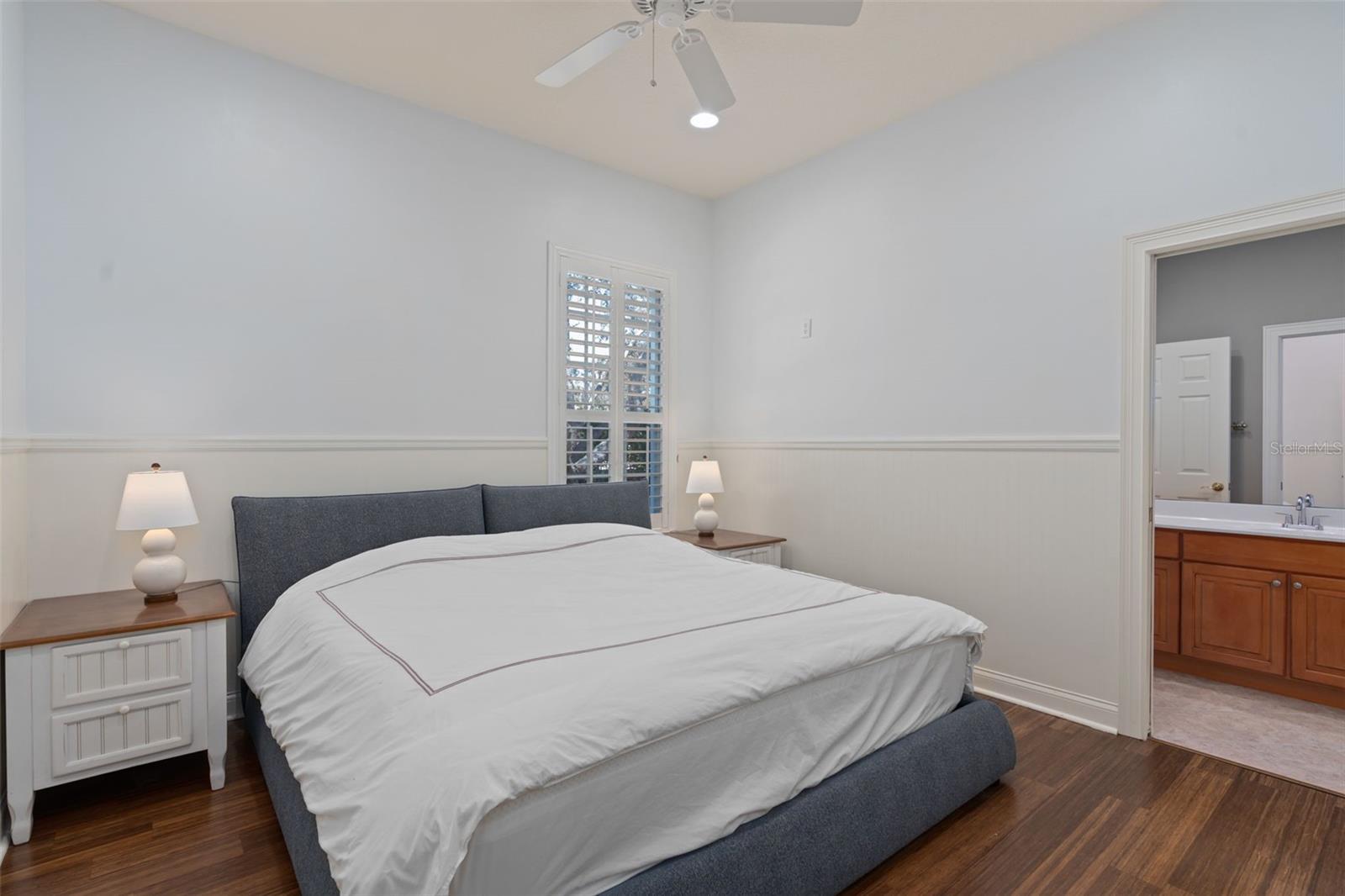 Image 23 of 47 For 11237 Camden Park Drive