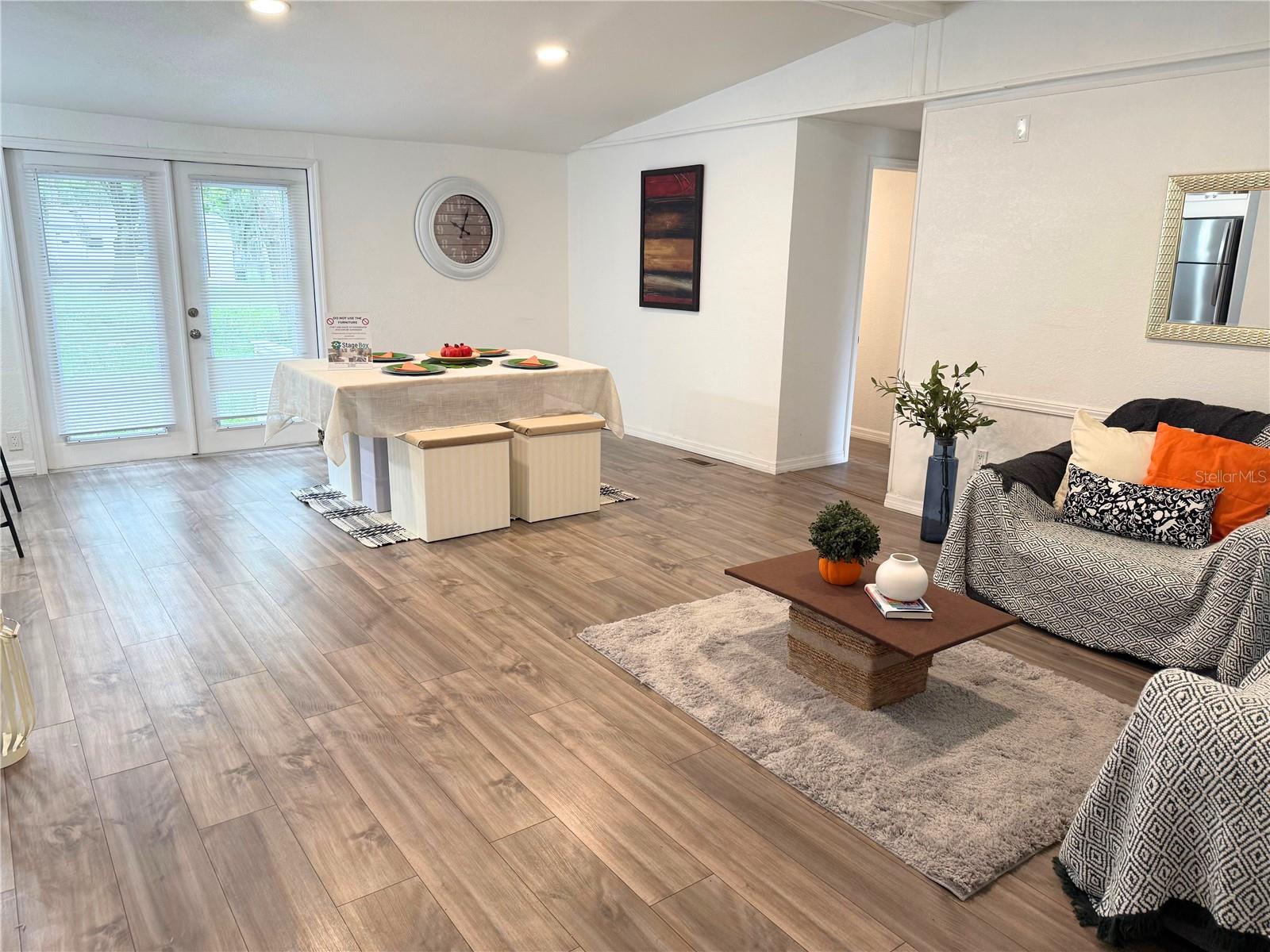Image 4 of 26 For 4804 Rustic Court E