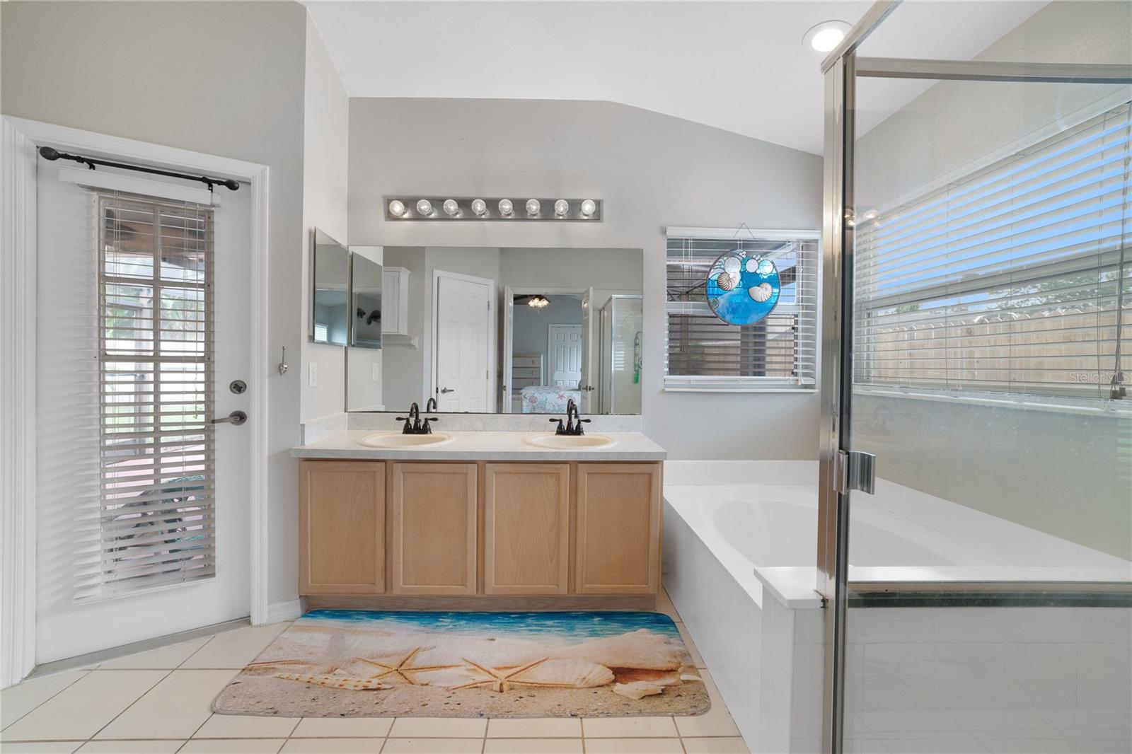 Image 11 of 36 For 1012 Marisol Court