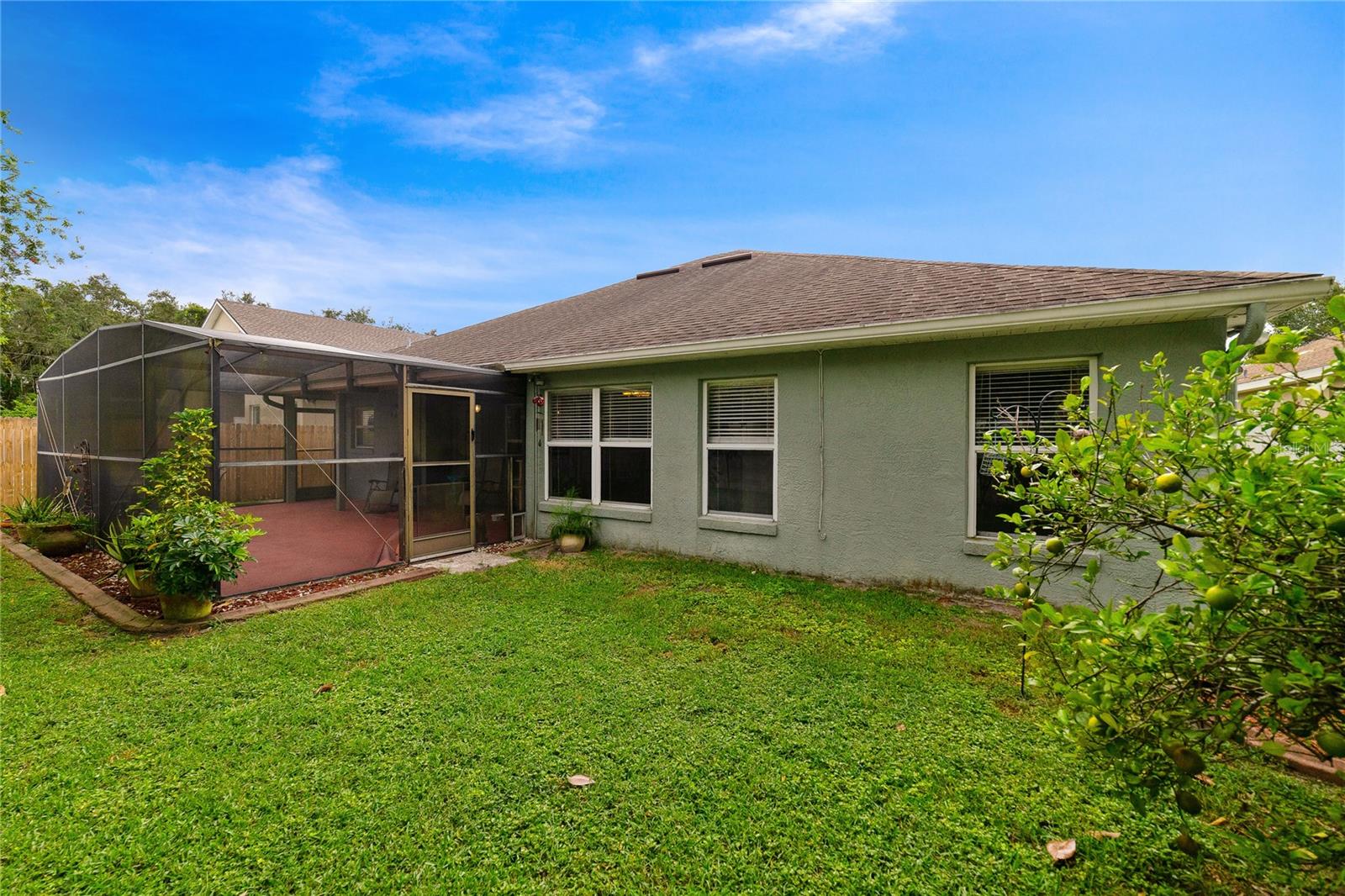 Image 19 of 36 For 1012 Marisol Court