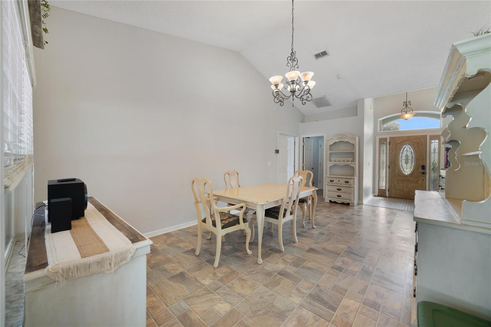 Image 4 of 36 For 1012 Marisol Court