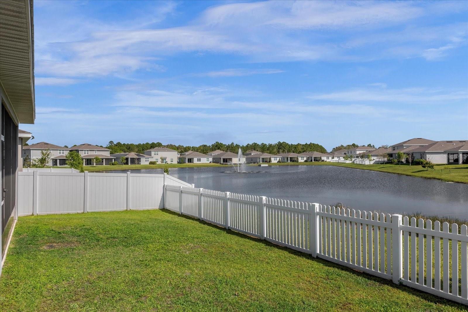 Image 28 of 30 For 284 White Heron Way